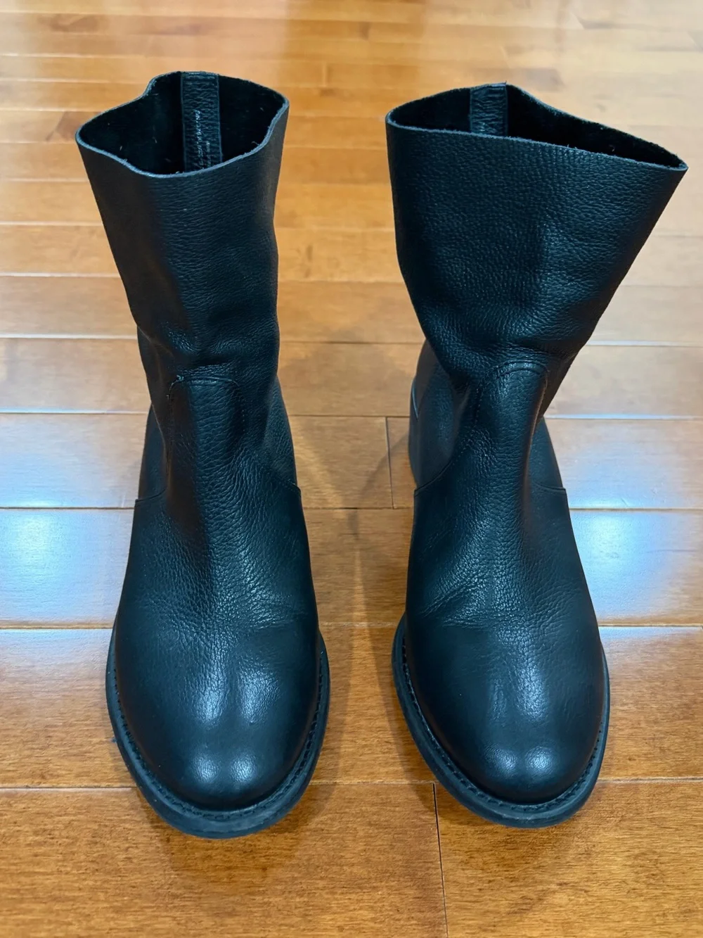 Tory Burch Pebbled Black Leather Siena Ankle Boots Booties Sz. 10.5
